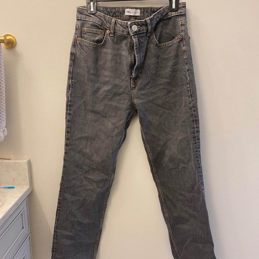 High Rise Ankle Flare Jean